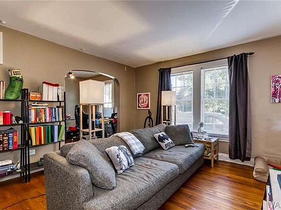 5th image of 554 27th St