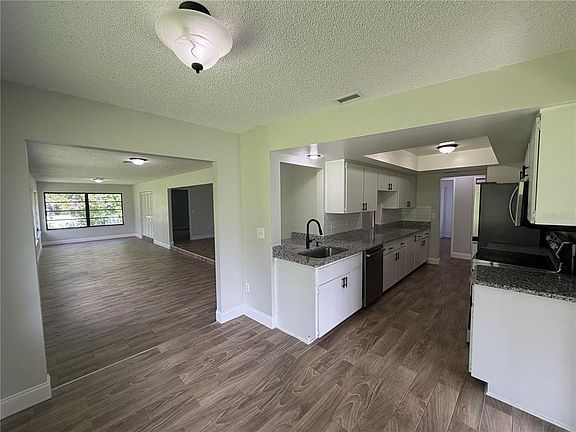 2nd image of 15 SHUMARD COURT E