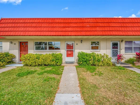 5860 38th Ave N APT 34, Saint Petersburg, FL 33710