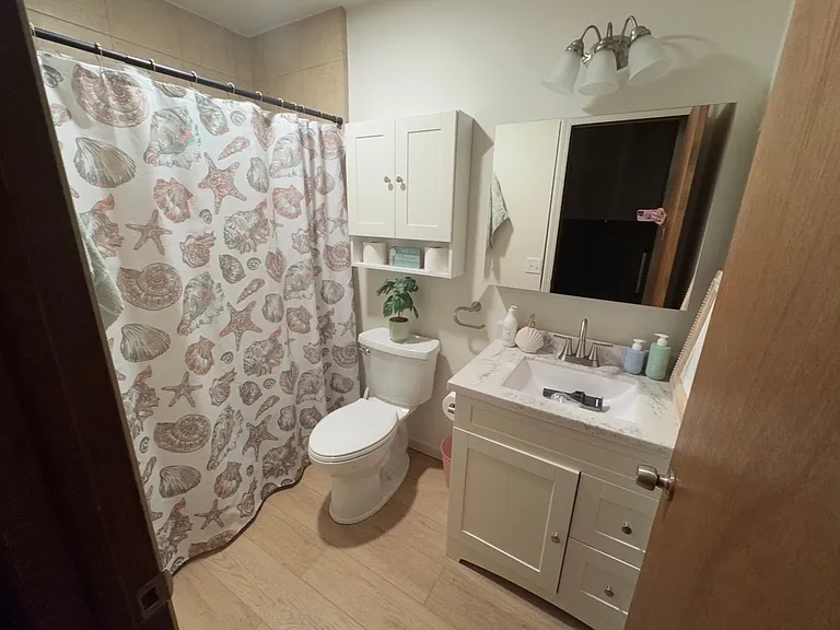 810 Henry St #808 — Photo 3