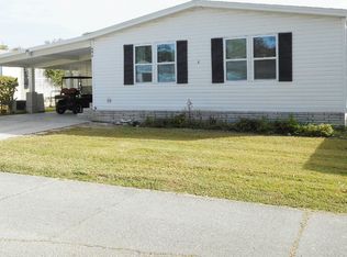 694 N Edgewater Dr, Plant City, FL 33565