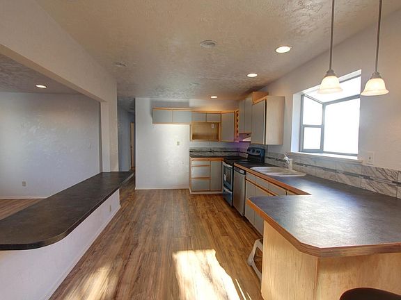 3rd image of 2110 NW Bayshore Dr