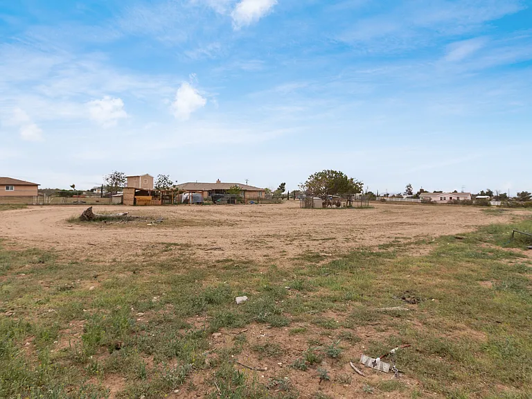 11375 Sunny Vista Rd — Photo 41