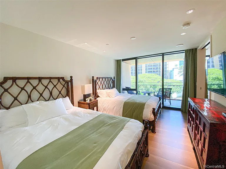 1388 Ala Moana Blvd #1305 — Photo 10