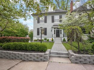 4900 Pershing Pl, Saint Louis, MO