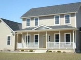 5 Willow Cir, Easthampton, MA 01027