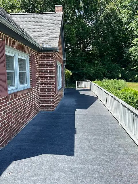 3 bed, $2,250 — Photo 4