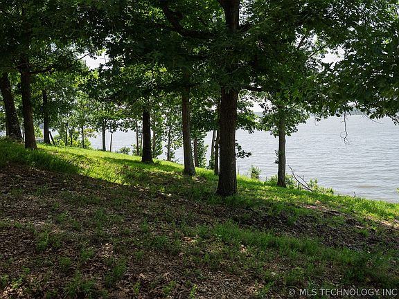 2nd image of 52111 E 345th Rd