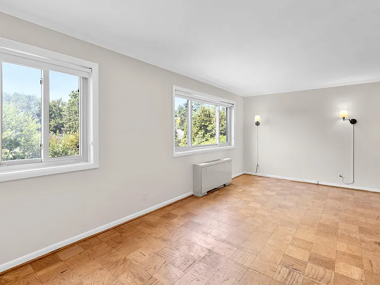 4570 Macarthur Blvd NW #107 — Photo 22