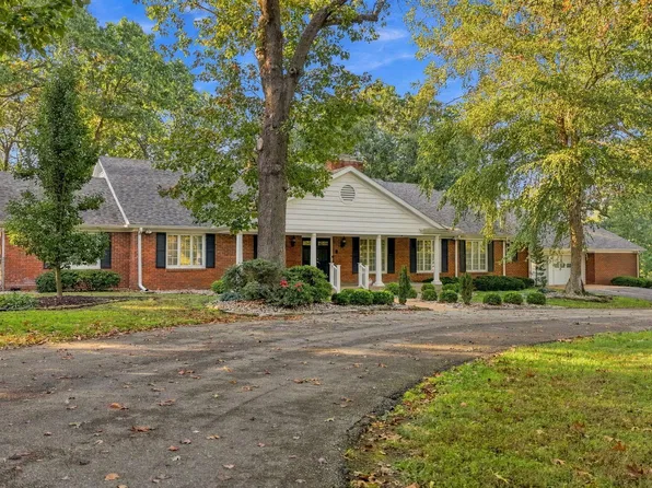 914 W Summit Street, Bolivar, MO 65613