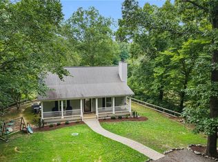 70 Mill Ridge Rd, Hartfield, VA 23071