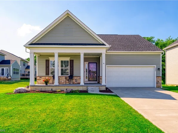 1592 Crescent Dr, Streetsboro, OH 44241