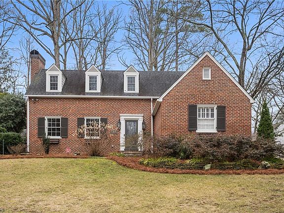 2nd image of 2540 Buena Vista Rd