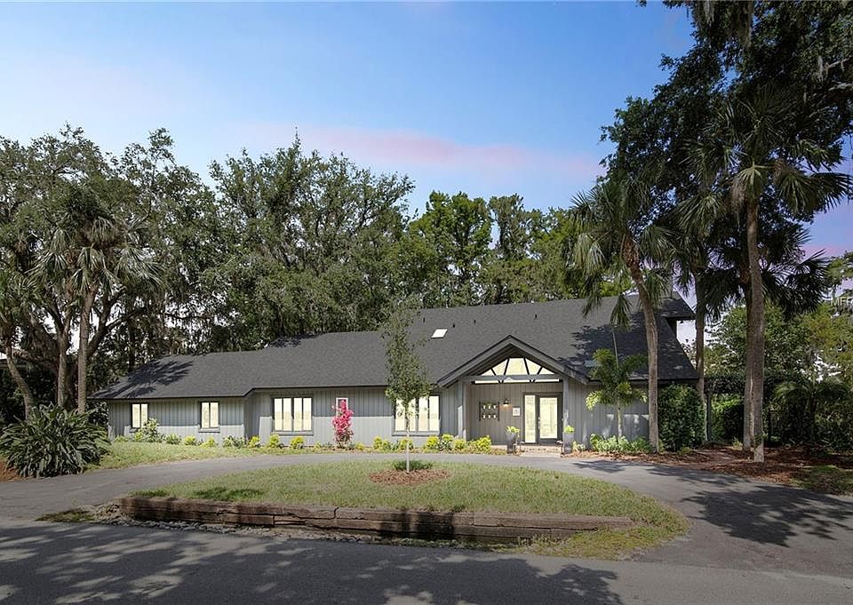 1st image of 2035 Summerland Ave