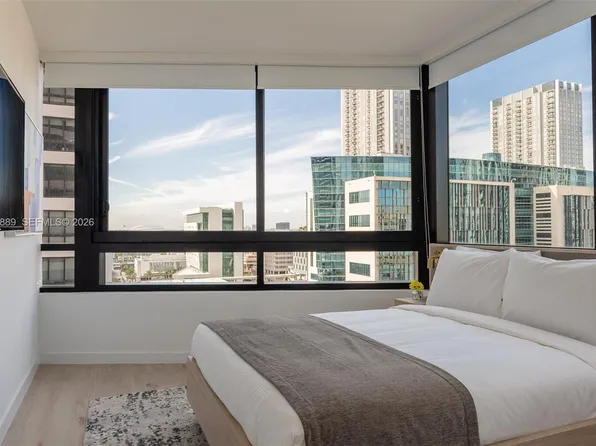 225 N Miami Ave #1702, Miami, FL 33128