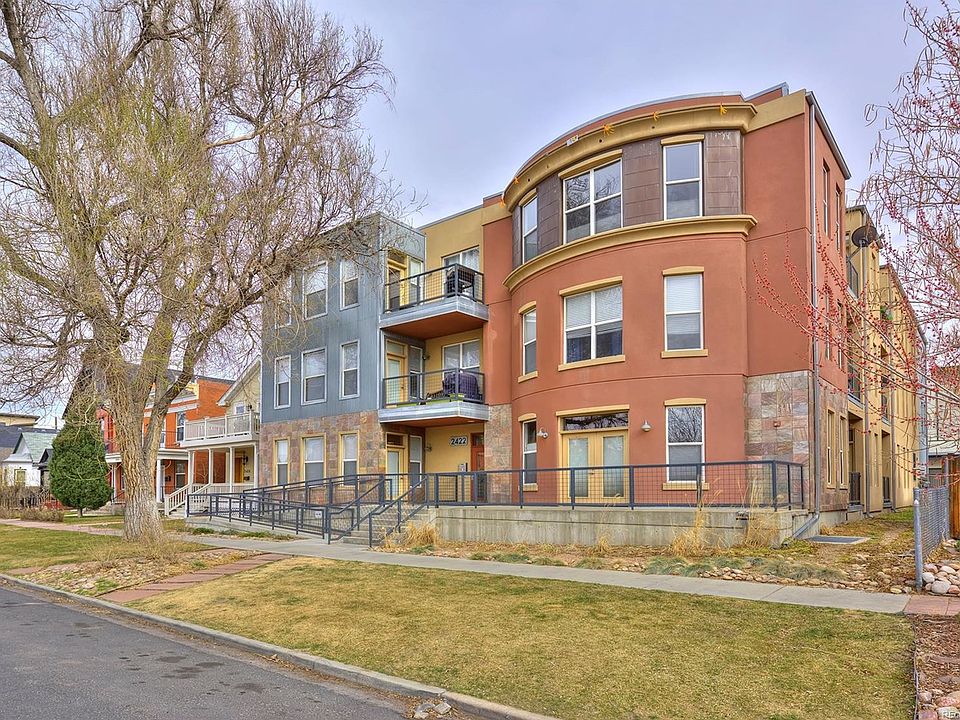 1st image of 2422 Tremont Pl APT 205