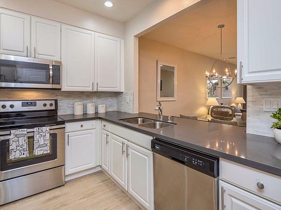 3rd image of 2581 Park Blvd APT Y101