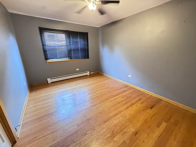 6253 W Devon Ave #1N — Photo 5