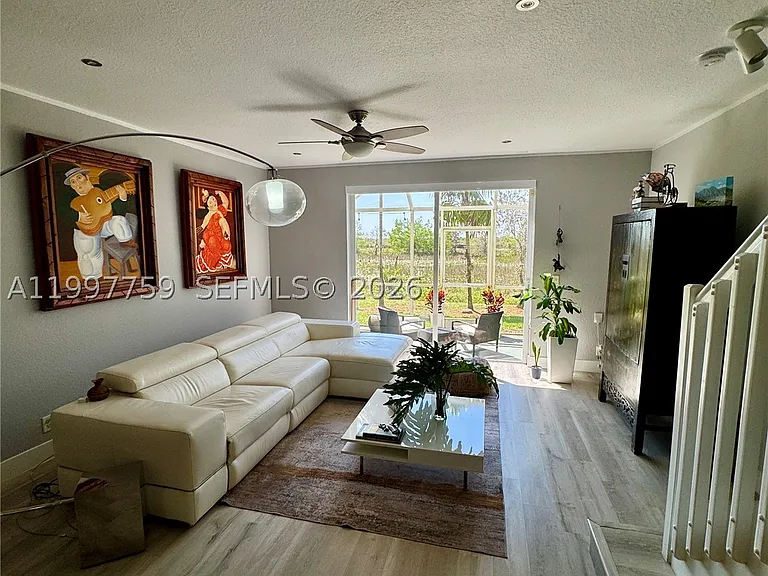 2469 Cordoba Bnd #2469 — Photo 14