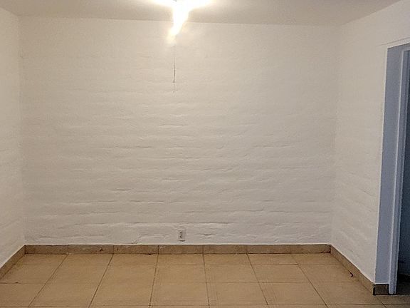 3rd image of 66351 1st St #4