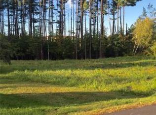 8 Wellspring Rd, Biddeford, ME 04005