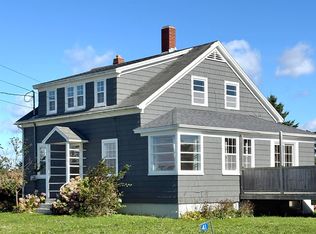 41 School St, Clarks Harbour, NS B0W 1P0