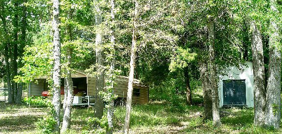 3rd image of 418 Dogwood Dr