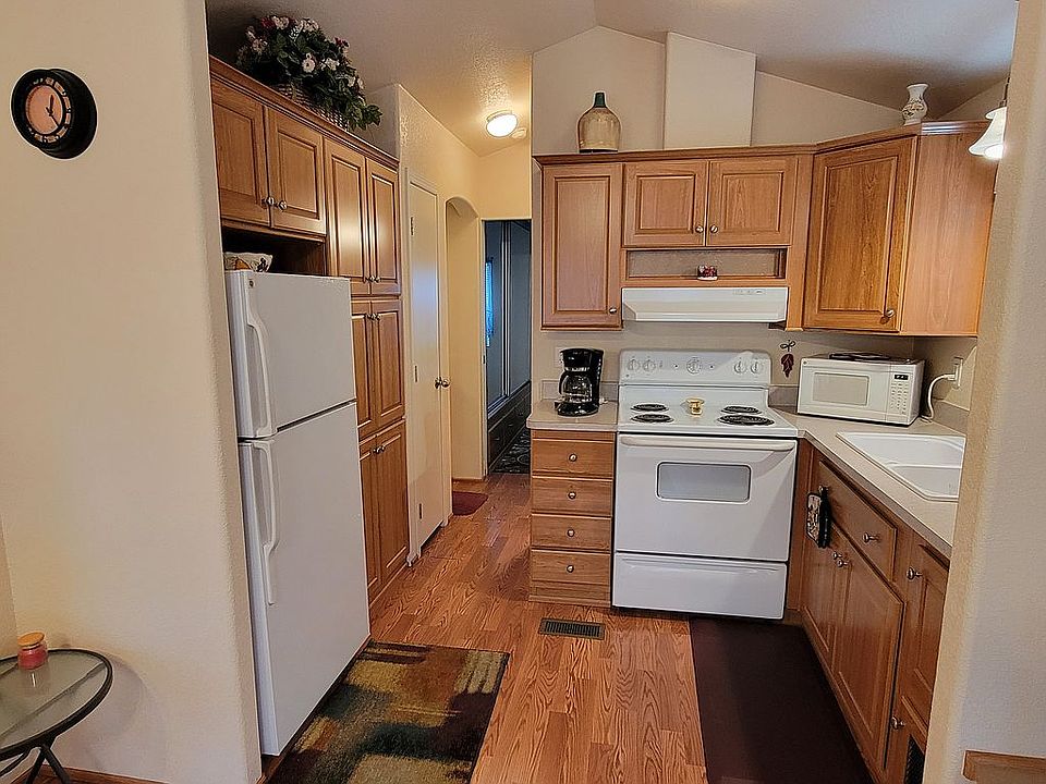 1st image of 1403 W Broadway Ave
