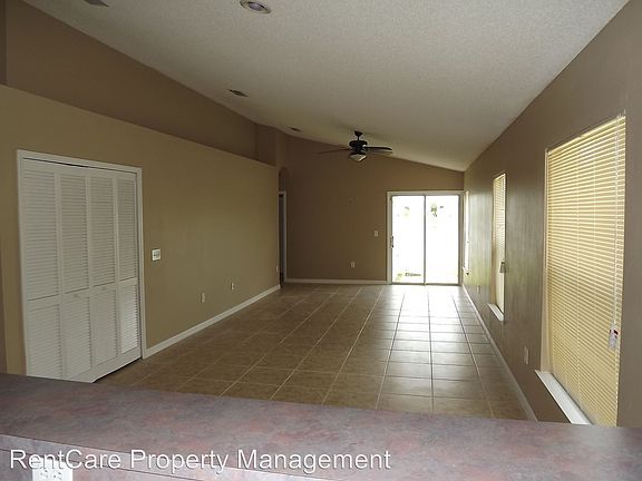 2nd image of 1578 Carey Glen Cir