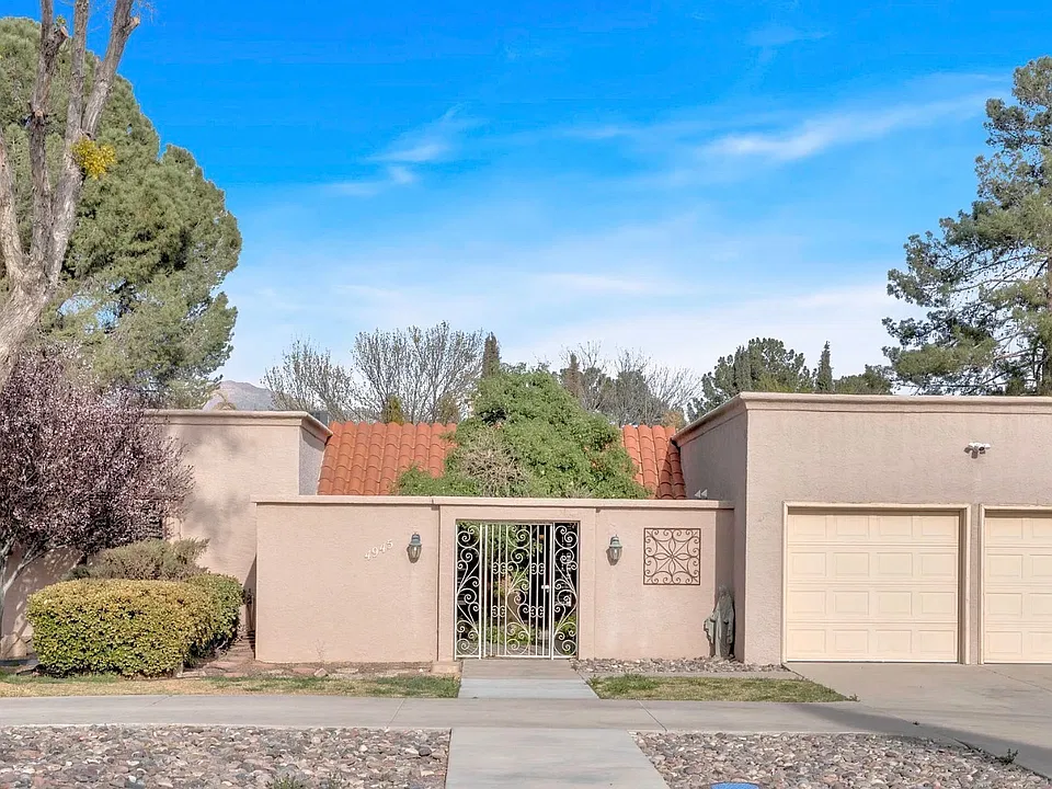 4945 Vista Grande Cir