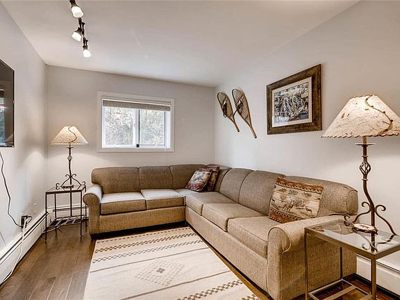 2nd image of 56 Uneva Pl #B-4
