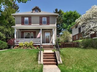 30 Seneca St, Dobbs Ferry, NY 10522