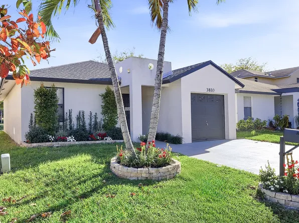 3810 NW 23rd Pl, Coconut Creek, FL 33066