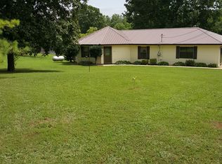 213 Blowing Springs Rd, Hartselle, AL 35640