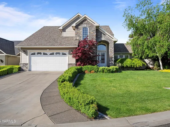 8704 Meadow Ln, Yakima, WA 98908