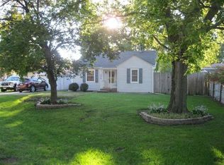 1014 N Washington Blvd, Camanche, IA 52730