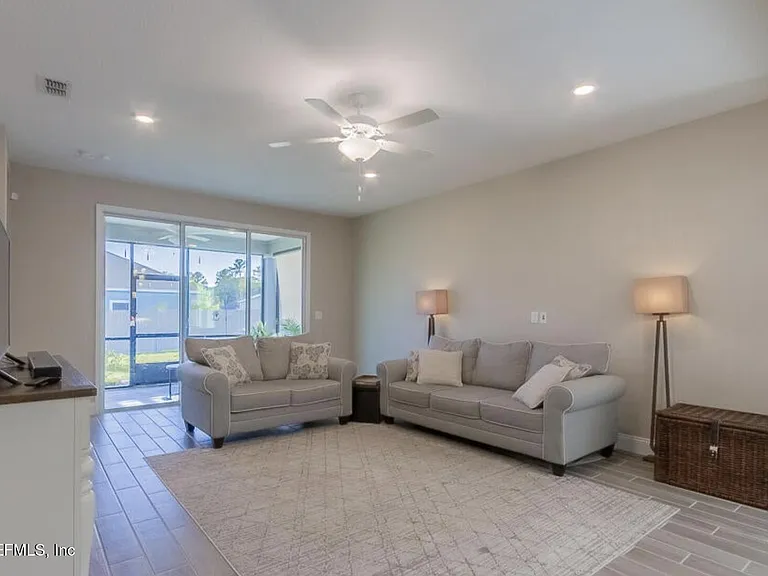 134 Sadler Ct — Photo 14
