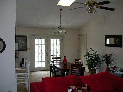3rd image of 12113 Ridgeland Dr