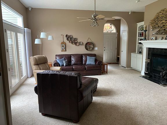 3rd image of 6854 NW 57th St