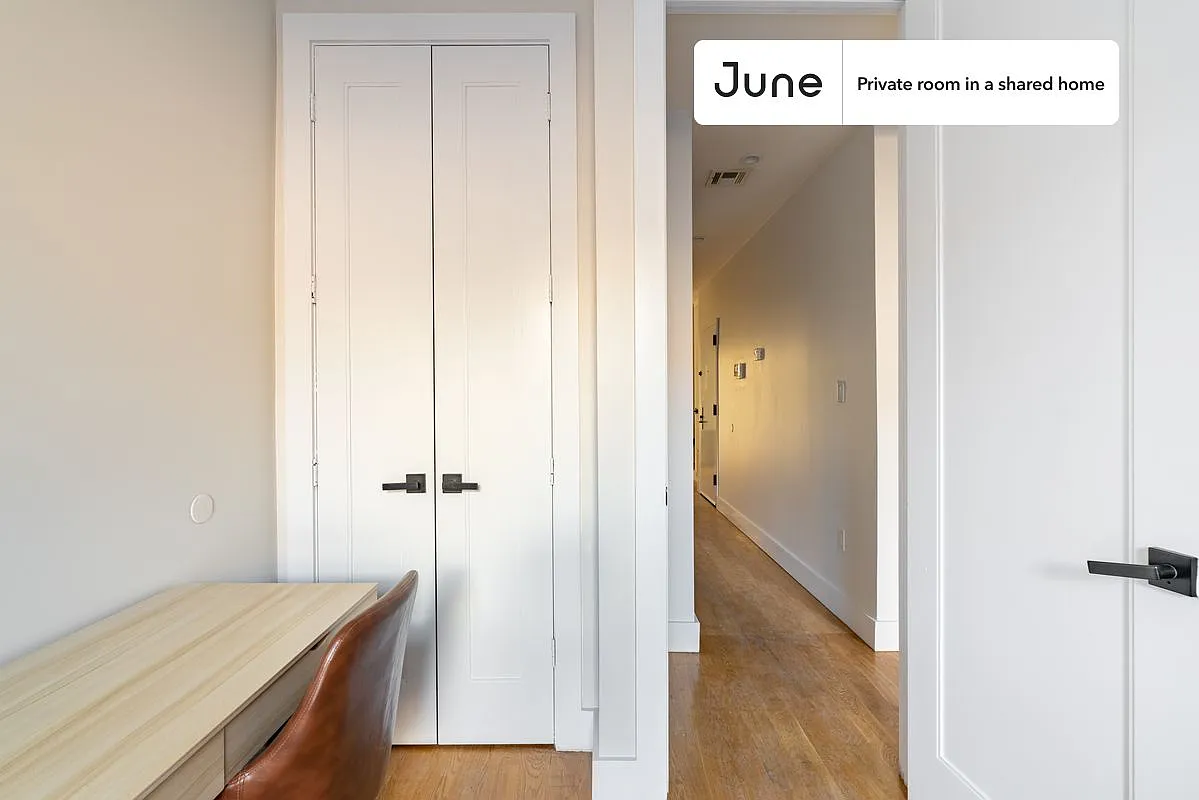 Full bedroom in 3 bed/1 bath home in Central Harlem #1090 C — Photo 2