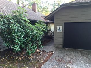 4939 SW Evelyn St, Portland, OR 97219