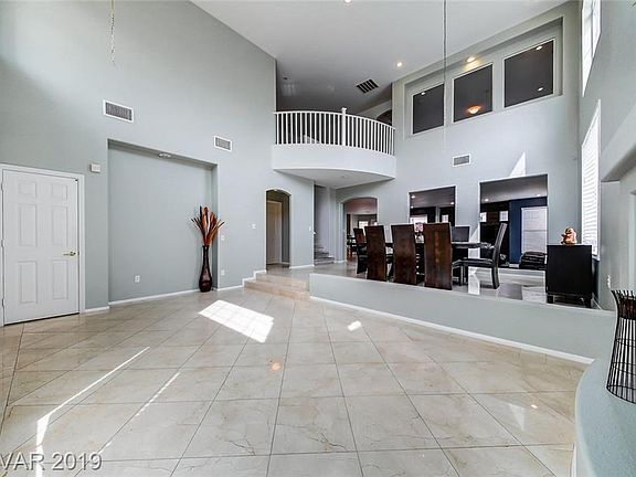 3rd image of 334 Powerbilt Ave