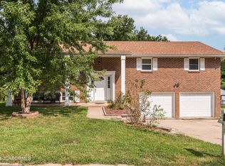 714 Geneva St, Jefferson City, MO 65109