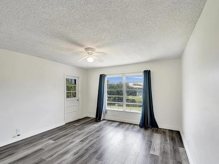 2430 NW 81st Ave #305 — Photo 39