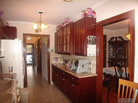 4th image of 6848 Juno St