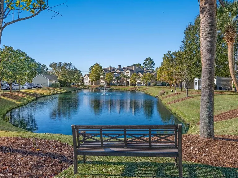 Palmetto Pointe Apartment Homes — Photo 13