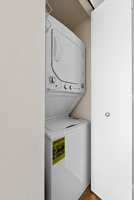 Rented by Compass | media 7