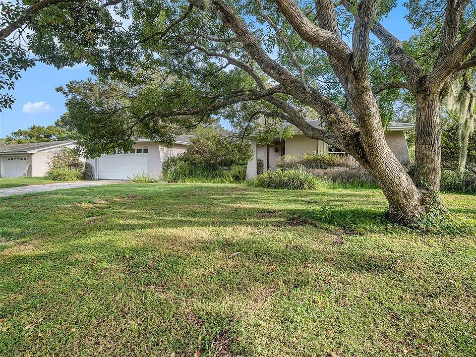 1st image of 945 BEARCREEK DRIVE