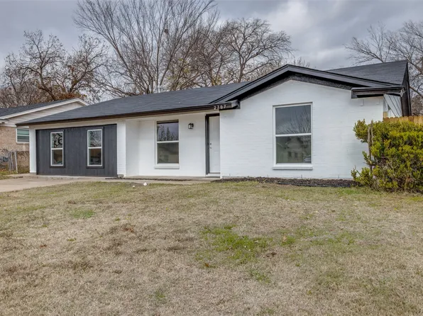 2707 E Mitchell St, Arlington, TX 76010