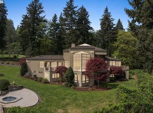 24400 SW Valley View Rd, West Linn, OR 97068